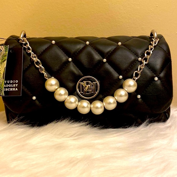 Badgley Mischka Handbags - NWT Badgley Mischka